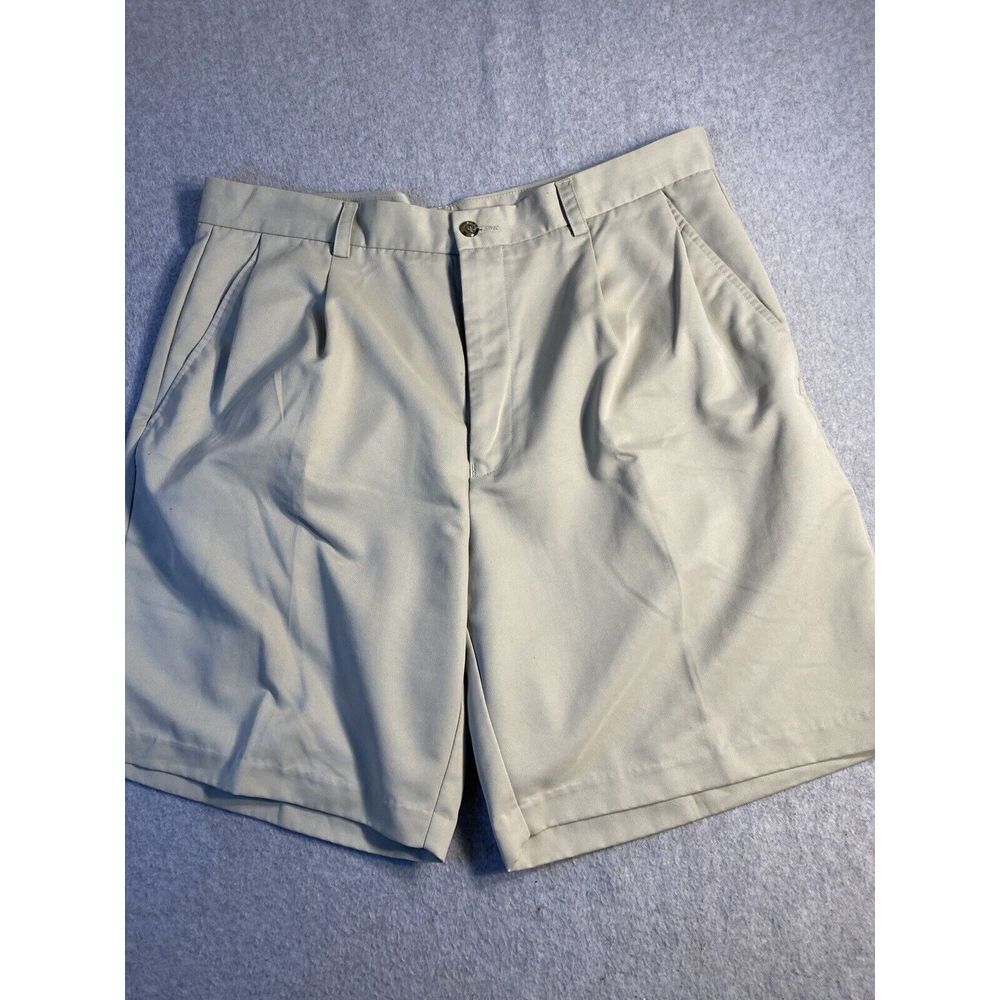 IZOD‎ Men's Classic Golf Khaki Dress Shorts Size 36 Pleated  Tan